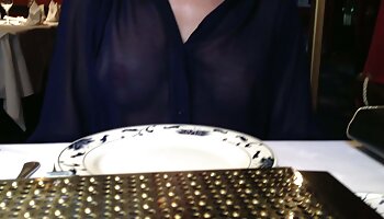 Kinky Family - Viva Athena porno vidéo - Ma belle-fille chaude et sans vergogne