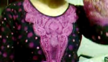 Ma porno grosse seins salope solitaire joue avec sa chatte bâclée
