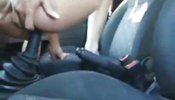 Jane initie un trio porno lesbienne gratuit lesbien