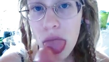 Kinky Family - Lana Sharapova je veux voir un film porno - Une nouvelle étape veut un creampie