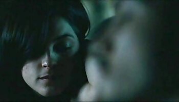 Trio sexes gratuits interracial