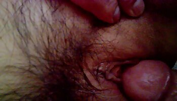 Lady Spice film x gratuit lesbienne Hairy chatte ébène dodue prend une bite blanche