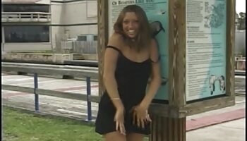 Milf Thing MILF Kitty est peut-être une maman mais elle baise comme video sexe cougar si elle avait 19 ans
