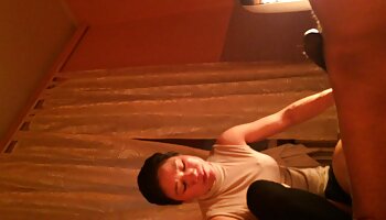 Moms Crave Jeune sexe amateurs gratuit Coq, Scène 01